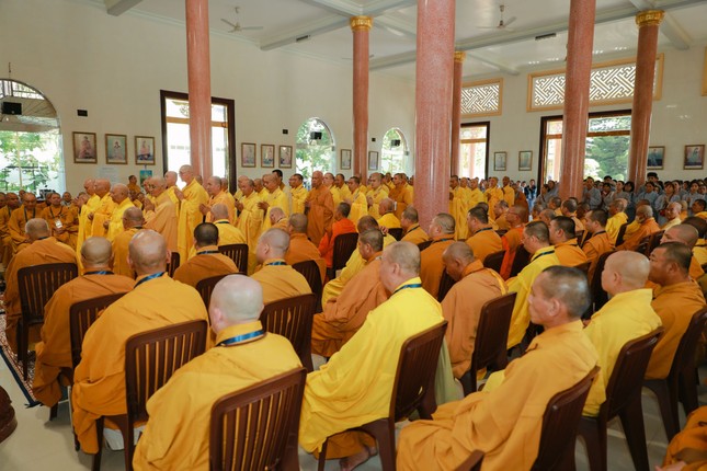 Quang cảnh buổi lễ Quang cảnh buổi lễ