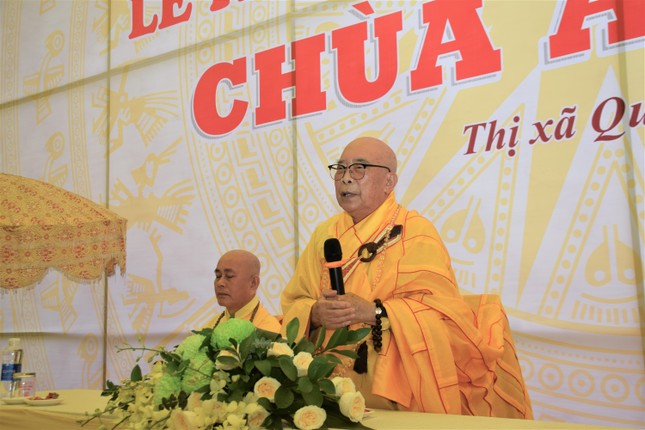 Hòa thượng Thích Thiện Tấn ban đạo từ