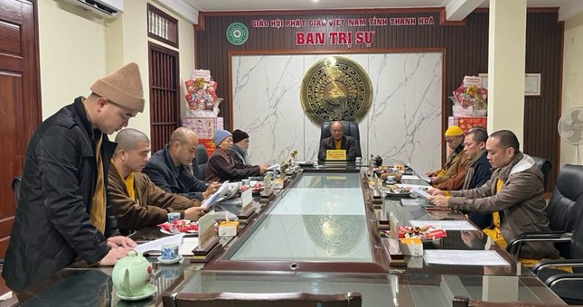 Đại đức Thích Nguyên Hiệp, Chánh Văn phòng Ban Trị sự GHPGVN tỉnh Thanh Hóa thông qua dự thảo các kế hoạch hoạt động Phật sự Đại đức Thích Nguyên Hiệp, Chánh Văn phòng Ban Trị sự GHPGVN tỉnh Thanh Hóa thông qua dự thảo các kế hoạch hoạt động Phật sự