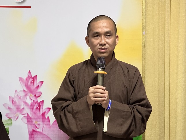 Đại đức Thích Thắng Thiện phát biểu