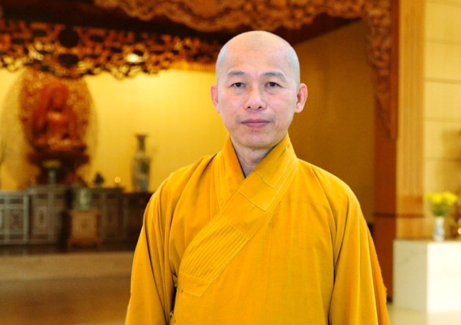 Thượng tọa Thích Minh Nhẫn