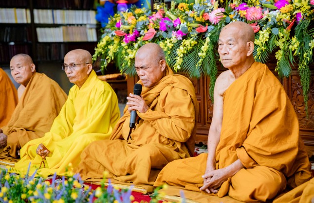 Hòa thượng Thích Giác Toàn phát biểu khai mạc Hòa thượng Thích Giác Toàn phát biểu khai mạc