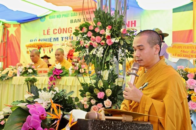 Đại đức Thích Trí Minh thông qua quyết định bổ nhiệm trụ trì chùa Phước Huệ Đại đức Thích Trí Minh thông qua quyết định bổ nhiệm trụ trì chùa Phước Huệ