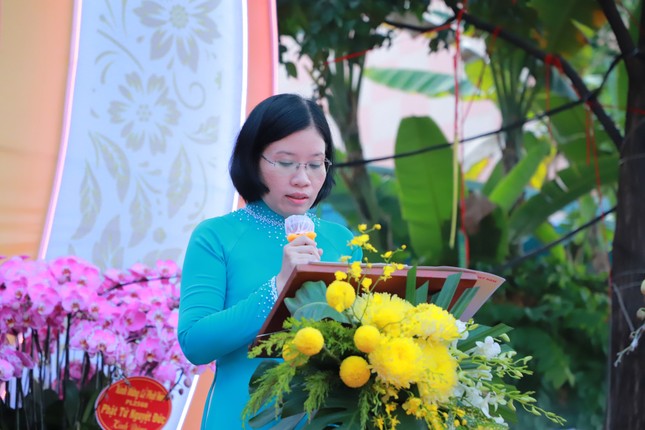 Chủ tịch Ủy ban MTTQVN Q.Phú Nhuận Trần Thị Mai Lý phát biểu chúc mừng