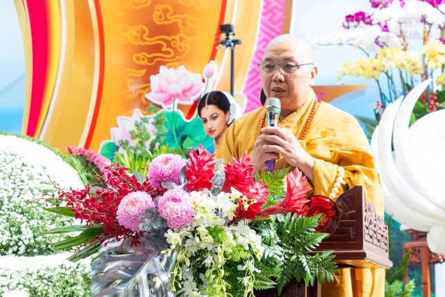 Thượng tọa Thích An Trung phát biểu cảm tạ