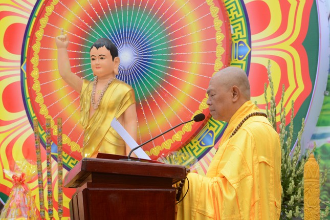 Hòa thượng Thích Từ Nghiêm tuyên đọc Diễn văn Phật đản Phật lịch 2568 Hòa thượng Thích Từ Nghiêm tuyên đọc Diễn văn Phật đản Phật lịch 2568