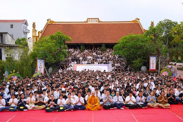 Lưu niệm tại buổi lễ Lưu niệm tại buổi lễ