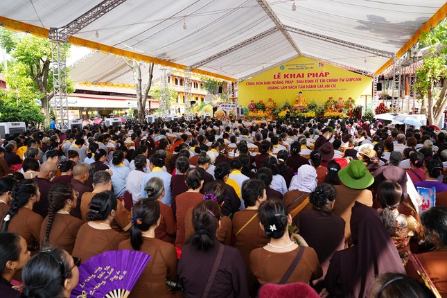 Quang cảnh buổi lễ