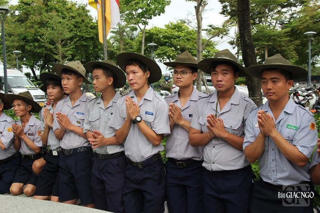 Tưởng nhớ thế hệ anh chị Phật tử bị sát hại trong mùa Phật đản Phật lịch 2507 tại Đài Phát thanh Huế Tưởng nhớ thế hệ anh chị Phật tử bị sát hại trong mùa Phật đản Phật lịch 2507 tại Đài Phát thanh Huế