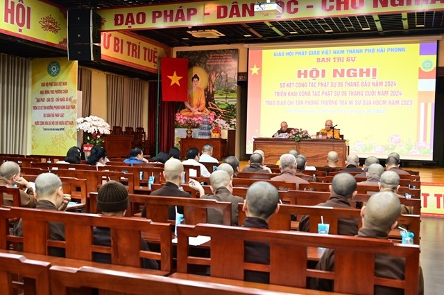 Quang cảnh hội nghị Quang cảnh hội nghị