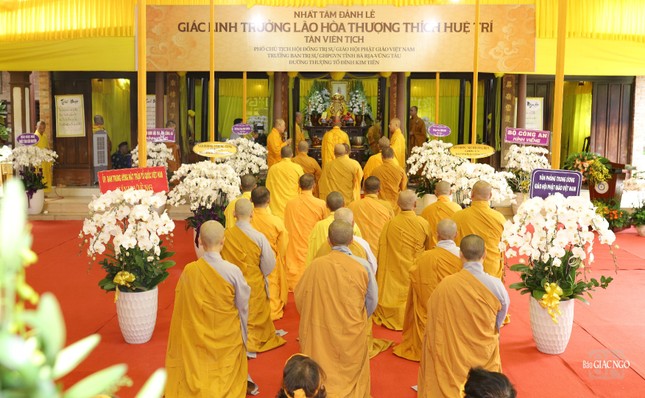 Khóa lễ cung tiến Giác linh Hòa thượng