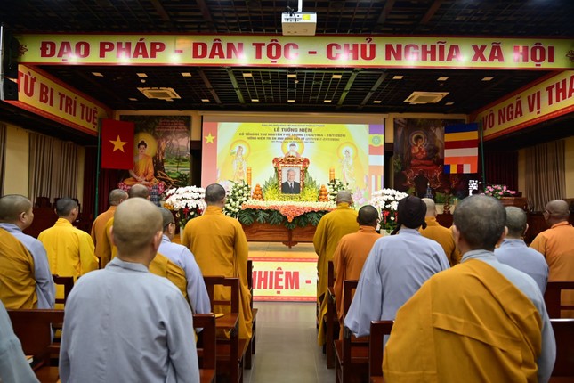 Quang cảnh buổi lễ Quang cảnh buổi lễ