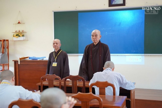 Chư tôn đức Phó Viện trưởng Học viện Phật giáo VN tại Huế Chư tôn đức Phó Viện trưởng Học viện Phật giáo VN tại Huế