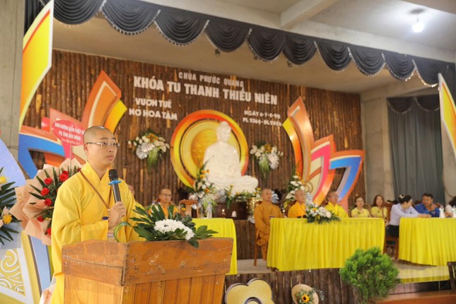 Đại đức Thích Chúc Tấn phát biểu khai mạc