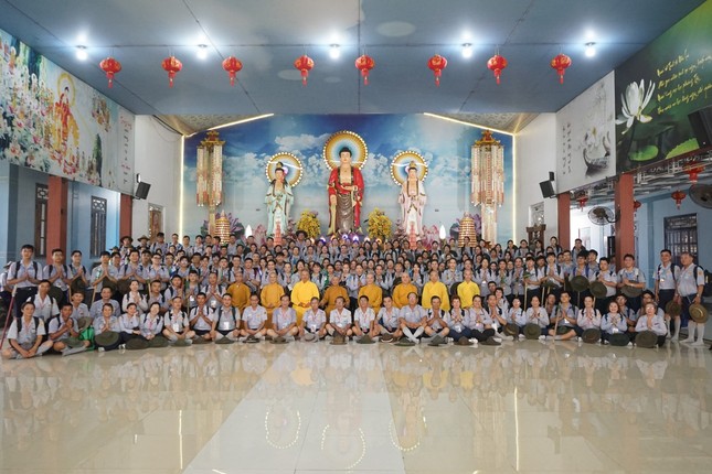 Lưu niệm tại lễ khai mạc Lưu niệm tại lễ khai mạc