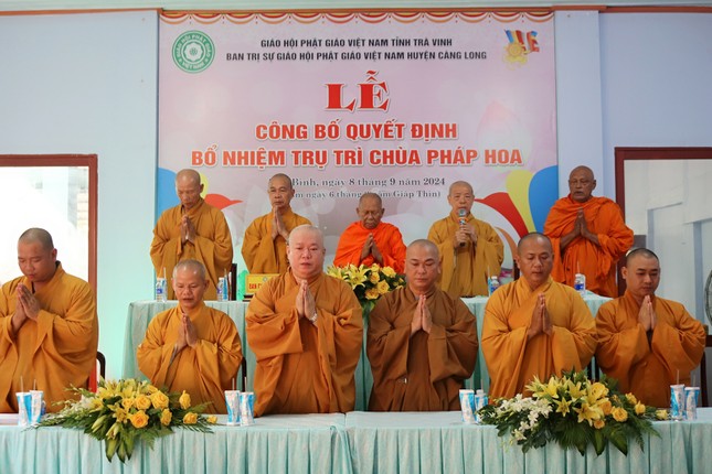 Chư tôn đức niệm Phật cầu gia hộ Chư tôn đức niệm Phật cầu gia hộ