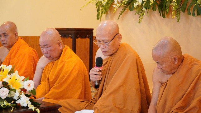 Hòa thượng Minh Bửu phát biểu bế mạc Hòa thượng Minh Bửu phát biểu bế mạc