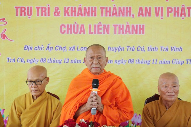 Hòa thượng Thạch Sok Xane ban đạo từ Hòa thượng Thạch Sok Xane ban đạo từ