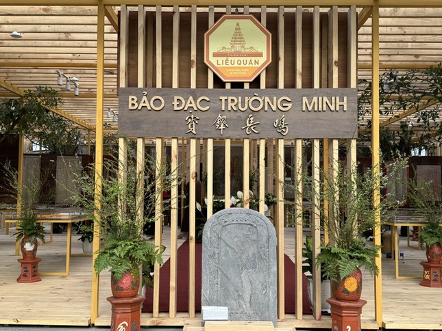 Bia tháp của ngài Minh Hoằng - Tử Dung được phát hiện và công bố năm 2023