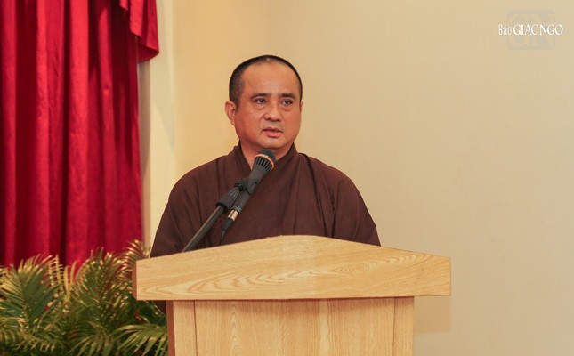 Thượng tọa Thích Tâm Hải, Tổng Biên tập Báo Giác Ngộ phát biểu chào mừng