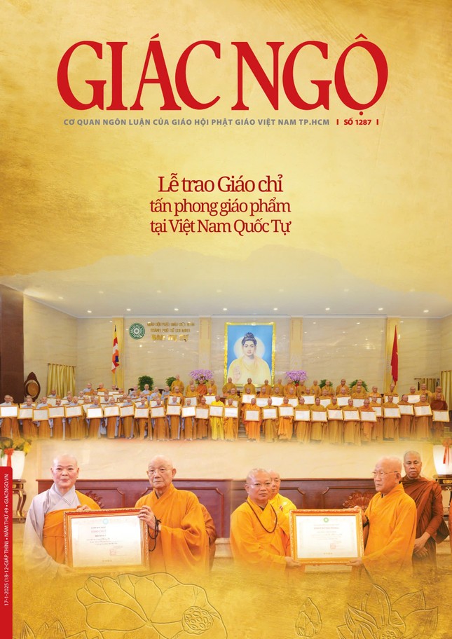 Bìa Báo Giác Ngộ số 1287 - Ảnh: Bảo Toàn, Hoàng Giang; Mỹ thuật: Tống Viết Diễn Bìa Báo Giác Ngộ số 1287 - Ảnh: Bảo Toàn, Hoàng Giang; Mỹ thuật: Tống Viết Diễn