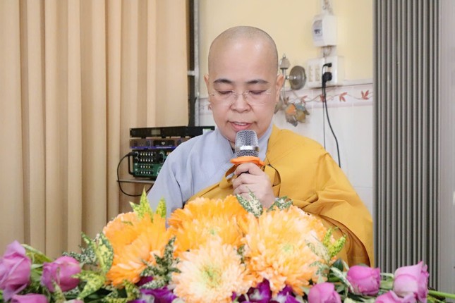Ni sư Thích nữ Như Thức phát biểu khai mạc