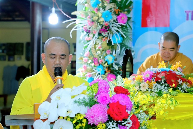 Thượng tọa Thích Thiện Quang phát biểu khai mạc