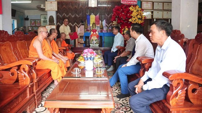 Hội Đoàn kết Sư sãi yêu nước tỉnh Trà Vinh tiếp đoàn Ủy ban Trung ương MTTQVN