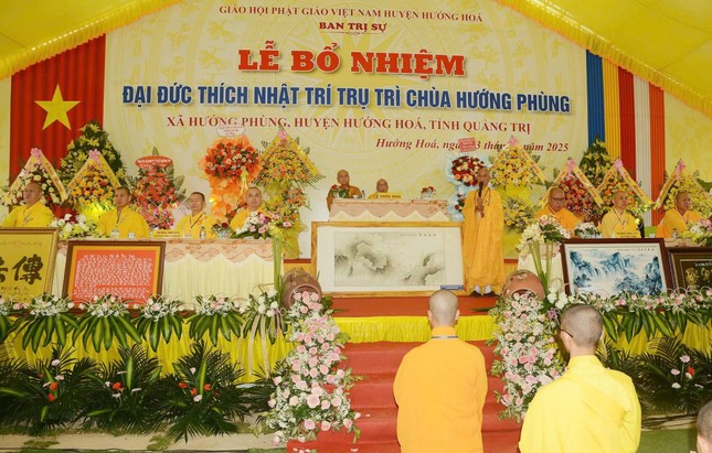 Thượng tọa Thích Thế Thanh ban huấn từ Thượng tọa Thích Thế Thanh ban huấn từ