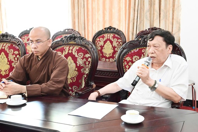 Giáo sư Lương Gia Tĩnh phát biểu Giáo sư Lương Gia Tĩnh phát biểu