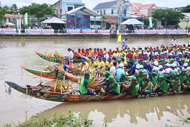 Các đội tham gia sẵn sàng xuất phát