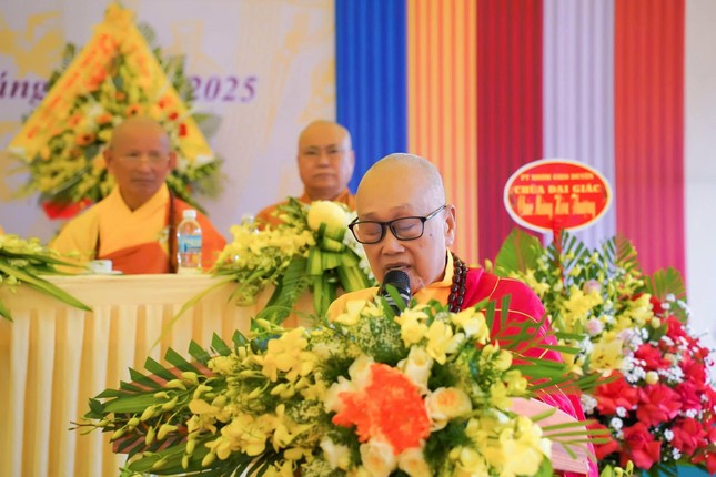 Hòa thượng Thích Tánh Nhiếp phát biểu khai mạc