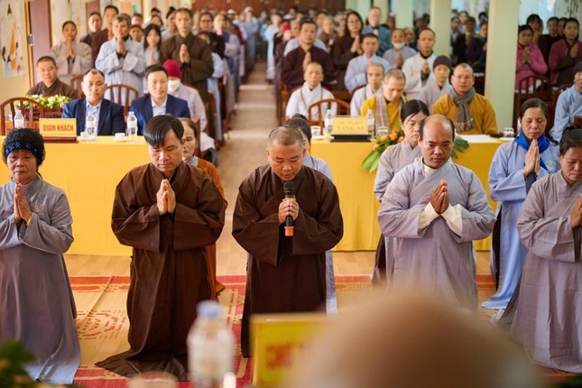 Đại diện các học viên tác bạch cầu pháp