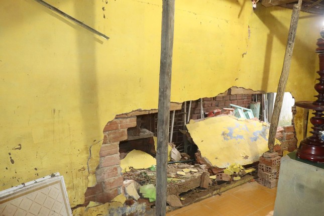 Hậu tổ chùa Long Uyên bị đổ