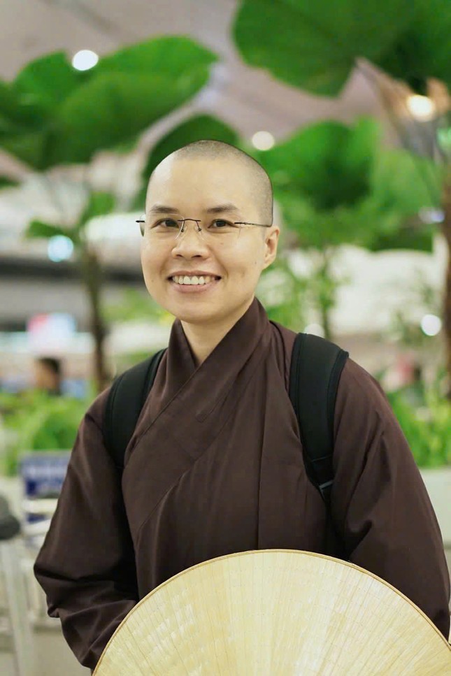 Sư cô Thích nữ An Khoa