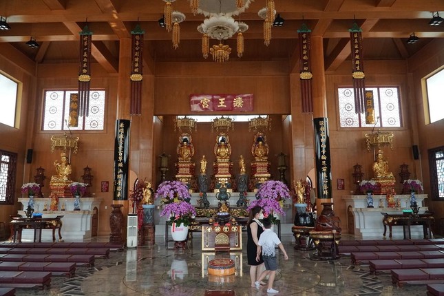 Ngôi thiền tự uy nghiêm vừa được khánh thành năm 2019