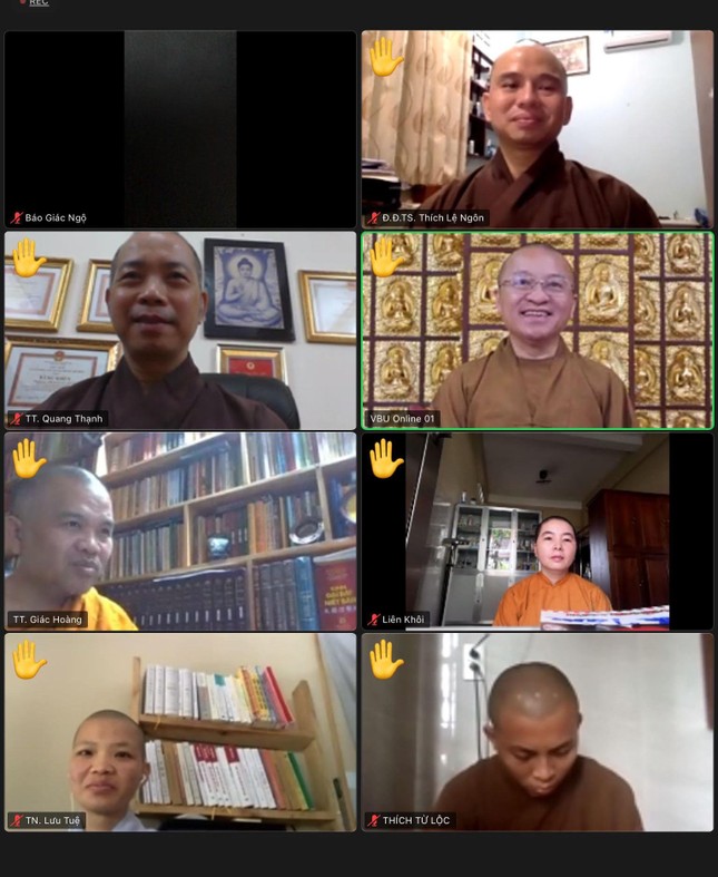 Chư tôn đức Hội đồng Điều hành tham dự Chư tôn đức Hội đồng Điều hành tham dự