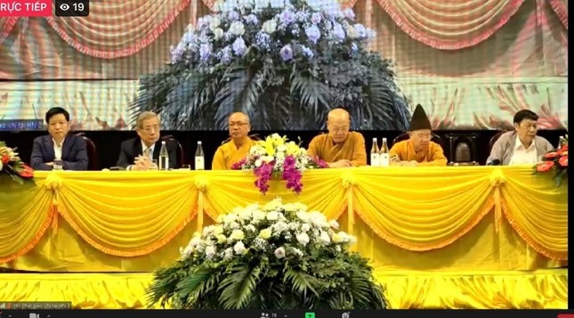 Chư tôn đức chủ tọa phiên tọa đàm tại giảng đường Học viện Phật giáo tại TP.Hà Nội