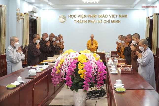 Phiên họp diễn ra tại phòng họp tại cơ sở 2 của Học viện Phật giáo VN tại TP.HCM (xã Lê Minh Xuân, huyện Bình Chánh) Phiên họp diễn ra tại phòng họp tại cơ sở 2 của Học viện Phật giáo VN tại TP.HCM (xã Lê Minh Xuân, huyện Bình Chánh)