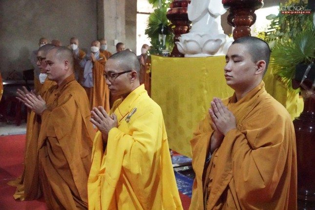 Vẫn chưa tin chúng con đã thực sự mất thầy Vẫn chưa tin chúng con đã thực sự mất thầy