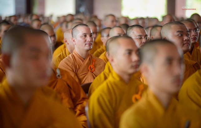 Niềm hân hoan được tu học cùng các bậc thân giáo sư của mình Niềm hân hoan được tu học cùng các bậc thân giáo sư của mình