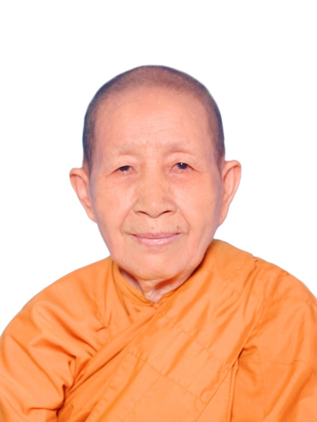 Di ảnh Ni trưởng Thích nữ Chiếu Liên (1935-2022) Di ảnh Ni trưởng Thích nữ Chiếu Liên (1935-2022)