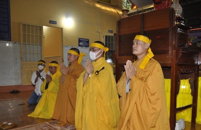 Môn đồ đệ tử của Hòa thượng tân viên tịch