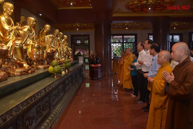 Phái đoàn lễ Tổ tại chùa Thanh Tâm