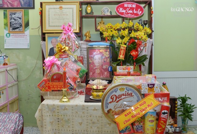 Sinh thời, cư sĩ Tống Hồ Cầm là người gắn bó với Báo Giác Ngộ ở những vị trí khác nhau Sinh thời, cư sĩ Tống Hồ Cầm là người gắn bó với Báo Giác Ngộ ở những vị trí khác nhau