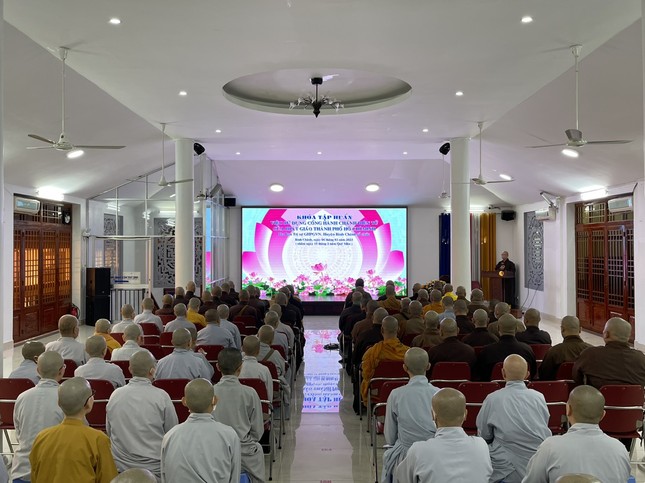 Quang cảnh khóa tập huấn