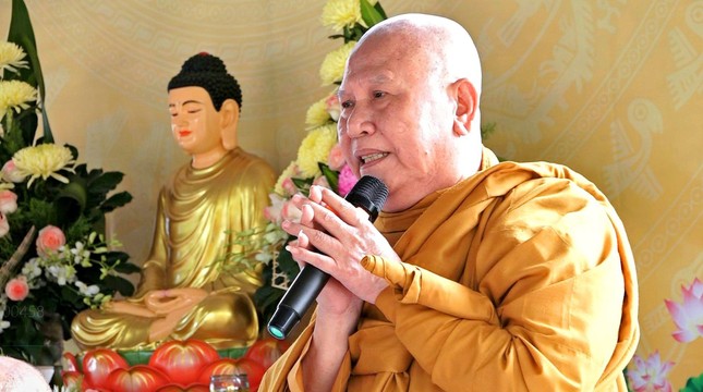 Hòa thượng Thích Minh Ngạn ban đạo từ Hòa thượng Thích Minh Ngạn ban đạo từ