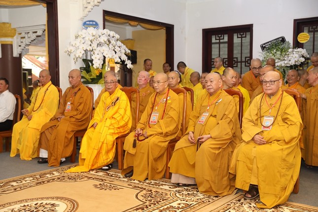 Chư tôn giáo phẩm Hội đồng Trị sự