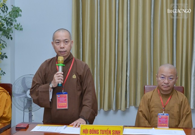 Thượng tọa Thích Quang Thạnh, Thư ký Hội đồng tuyển sinh phổ biến các nội quy dành cho Giám thị coi thi