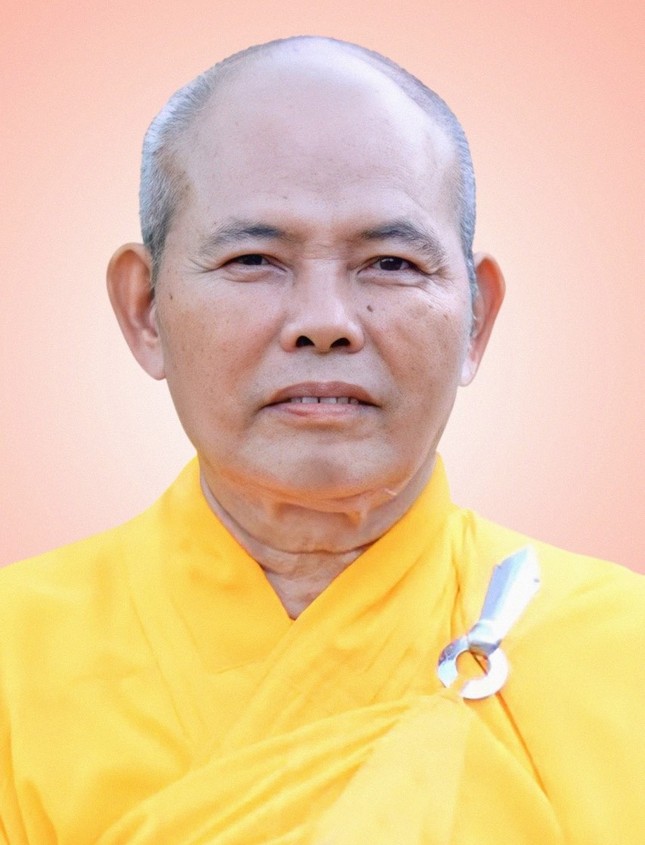 Chân dung Trưởng lão Hòa thượng Thích Thiện Tường (1943-2023) Chân dung Trưởng lão Hòa thượng Thích Thiện Tường (1943-2023)